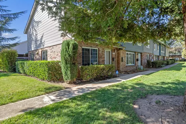 Carmichael, CA 95608,5213 Gibbons DR
