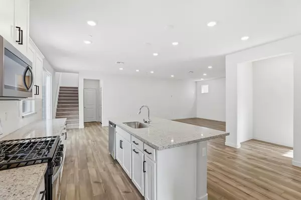 West Sacramento, CA 95605,770 Barrett Lake RD