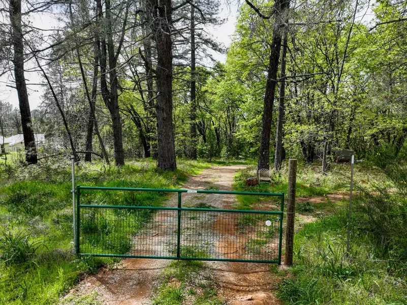 0 Pcl D Pm 12/75, Grass Valley, CA 95945