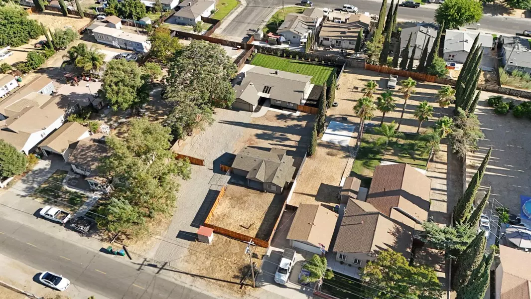 522 Joseph RD, Manteca, CA 95336