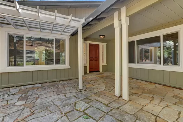 Penn Valley, CA 95946,19590 Explorer DR