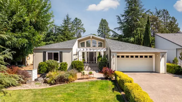 12109 Lake Wildwood DR, Penn Valley, CA 95946