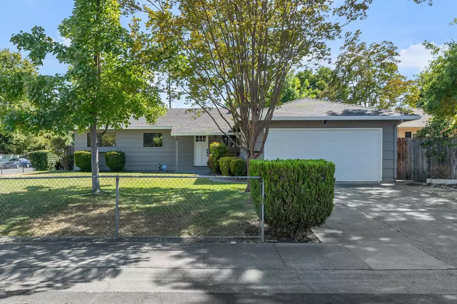 2212 67th AVE, Sacramento, CA 95822