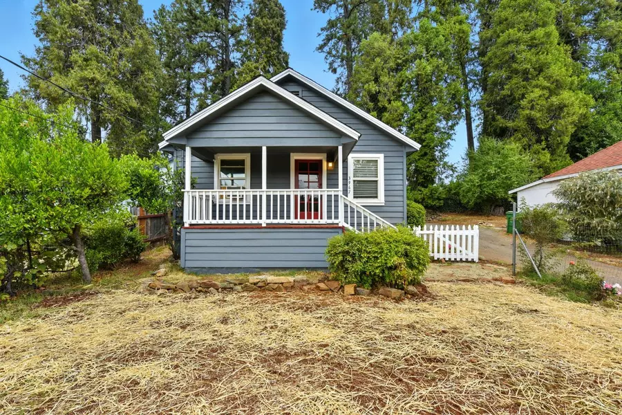 3967 Roosevelt AVE, Camino, CA 95709