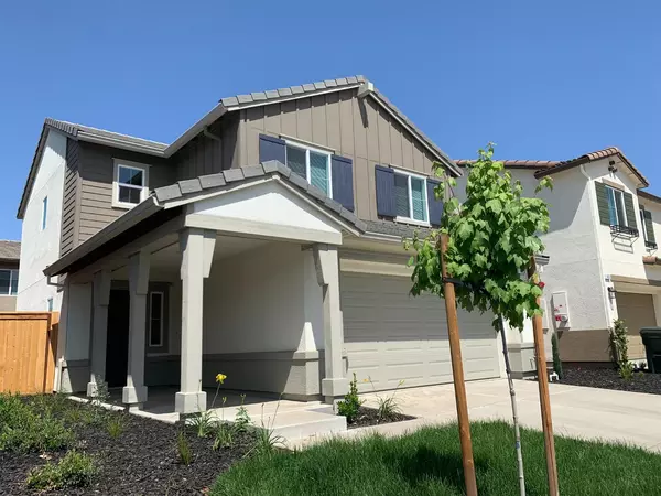 443 Half Dome DR, Manteca, CA 95337