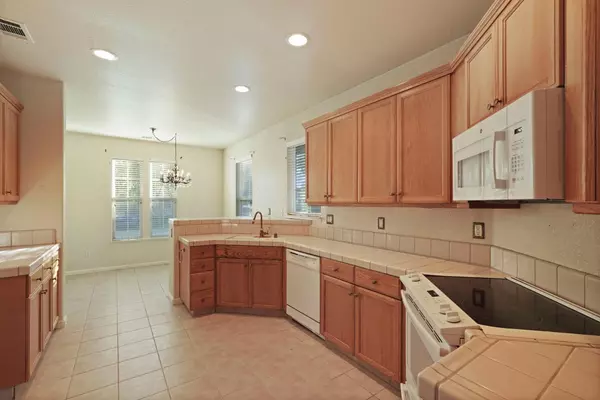 Lodi, CA 95242,1839 Lexington DR