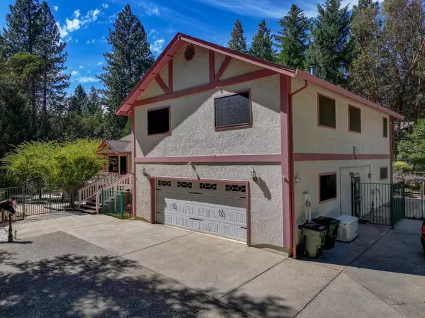 Pioneer, CA 95666,25985 Forest Knoll CT