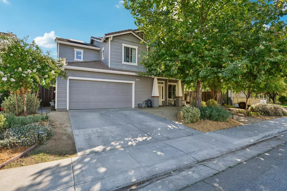 Winters, CA 95694,623 Ivy Loop