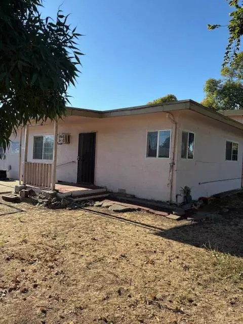 Stockton, CA 95206,864 W 5th ST