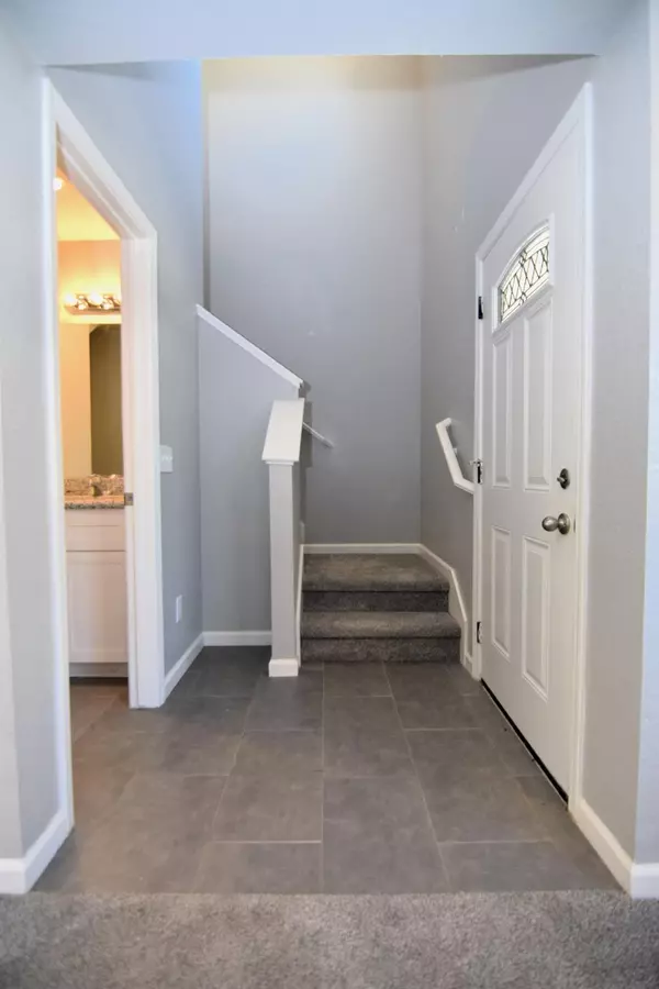 Turlock, CA 95380,570 Jason DR