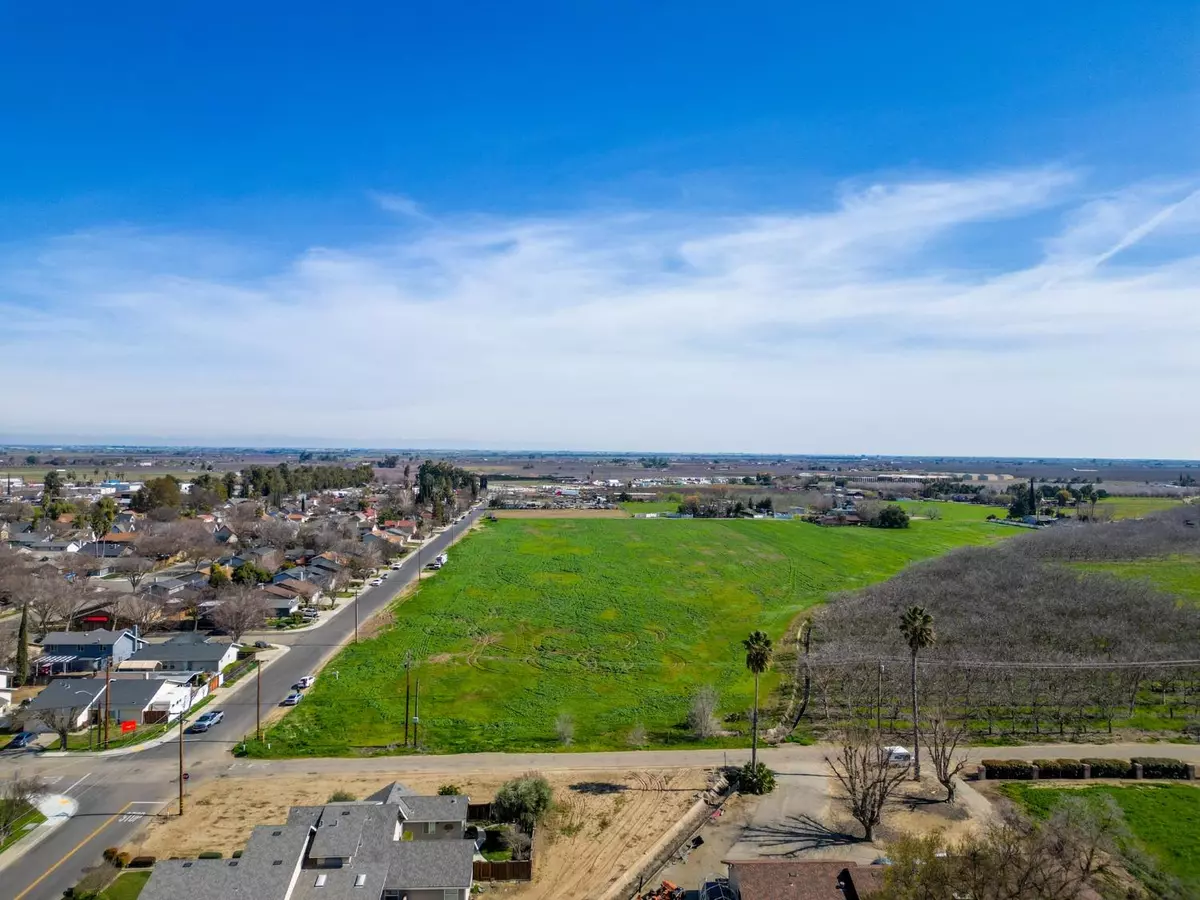 Patterson, CA 95363,480 Poppy AVE
