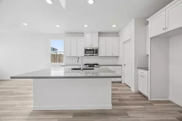 Rancho Cordova, CA 95742,12032 Mircado WAY