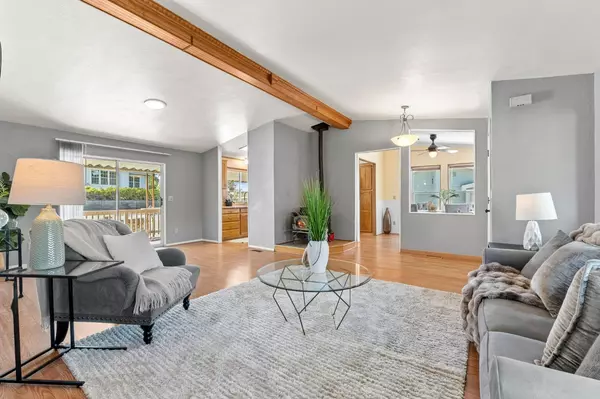 Diamond Springs, CA 95619,4390 Patterson DR #218