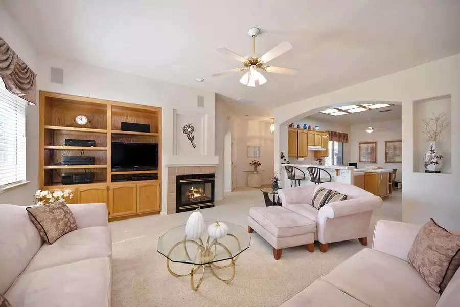 1121 Penrod CT, Folsom, CA 95630