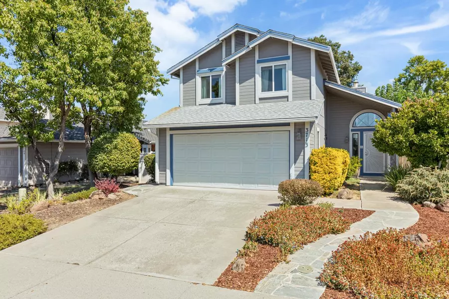 3713 Black Eagle DR, Antelope, CA 95843