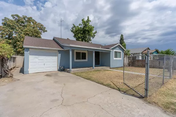 1323 Holm AVE, Modesto, CA 95351