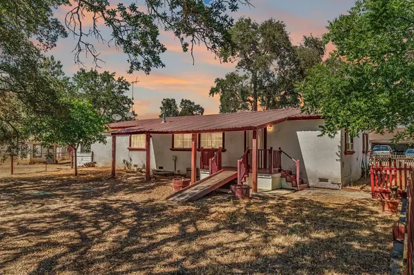 6500 Jenny Lind RD, Valley Springs, CA 95252