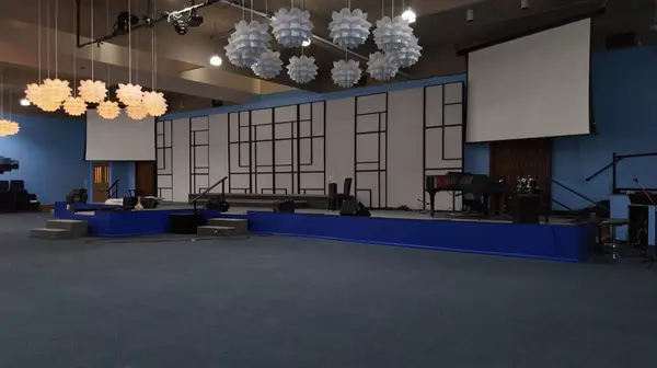 Sacramento, CA 95826,9249 Folsom BLVD