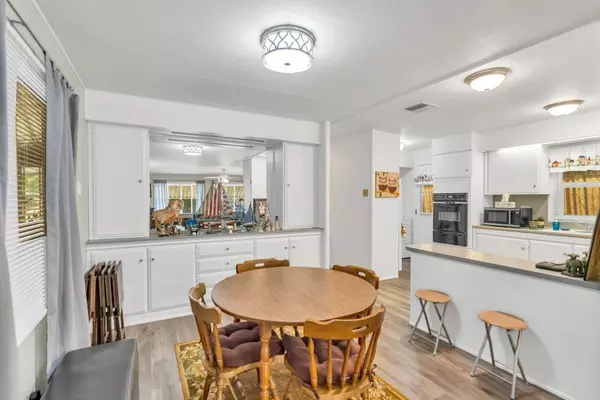 Citrus Heights, CA 95621,77012 Lauppe LN