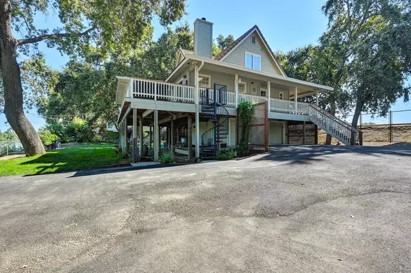Sacramento, CA 95837,7069 Garden HWY