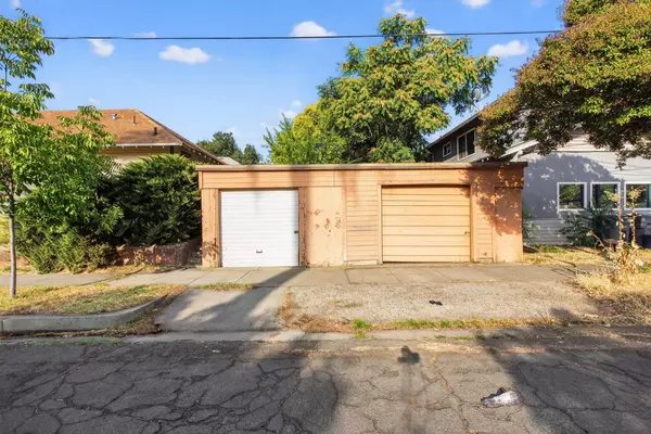 Oroville, CA 95965,1215 Robinson ST