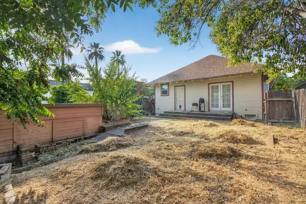 Oroville, CA 95965,1215 Robinson ST