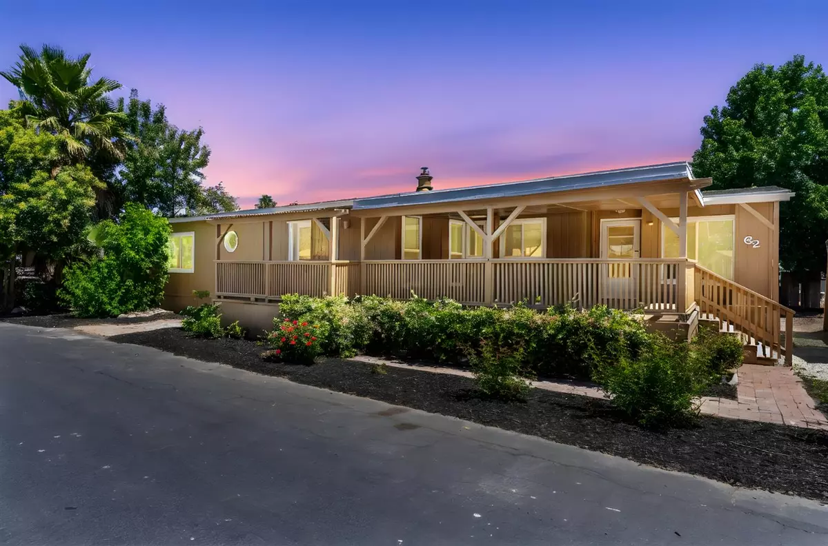 Manteca, CA 95337,4399 Aplicella CT #62