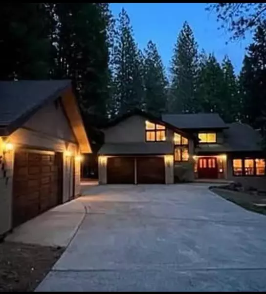 2387 Black Oak DR, Arnold, CA 95223