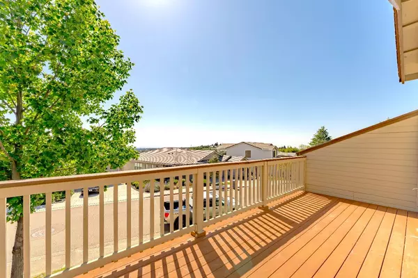 Auburn, CA 95603,1137 Lantern View DR #16