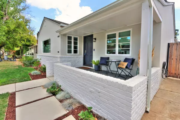 Sacramento, CA 95817,3980 Colonial WAY