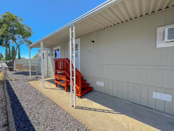 Sacramento, CA 95842,5832 Alameda LN #138