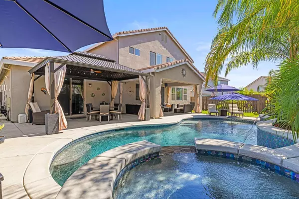 Roseville, CA 95747,2216 Cumberland LOOP