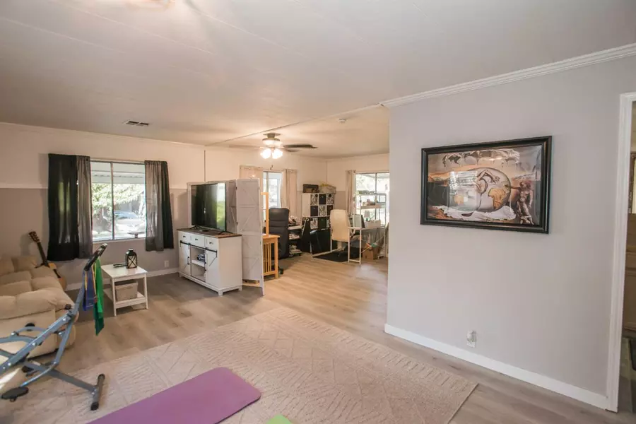 7716 La Reina Way, Sacramento, CA 95828