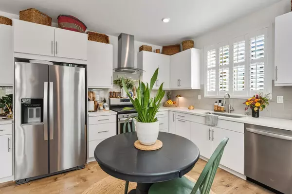 Sacramento, CA 95818,322 1st AVE