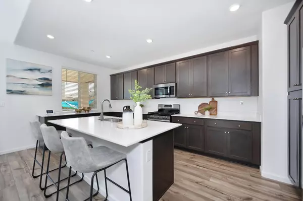 Sacramento, CA 95829,8732 Oldfield WAY