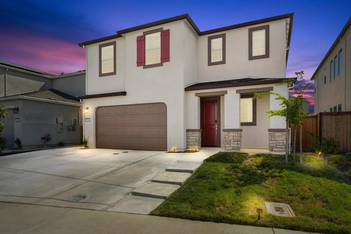 Sacramento, CA 95829,8732 Oldfield WAY