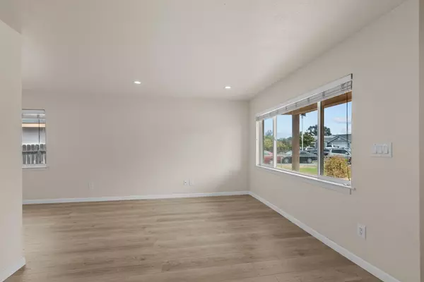 Sacramento, CA 95838,3925 Palmetto ST