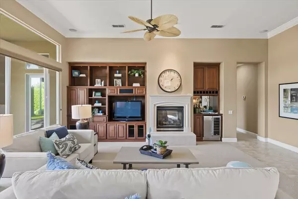 Lincoln, CA 95648,1821 Carnelian CT