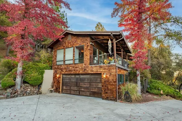 Penn Valley, CA 95946,11817 Warbler WAY