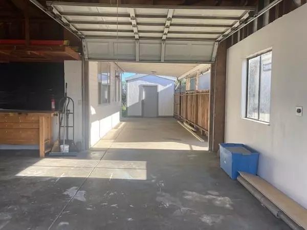 Lodi, CA 95242,5 Little Honker CT