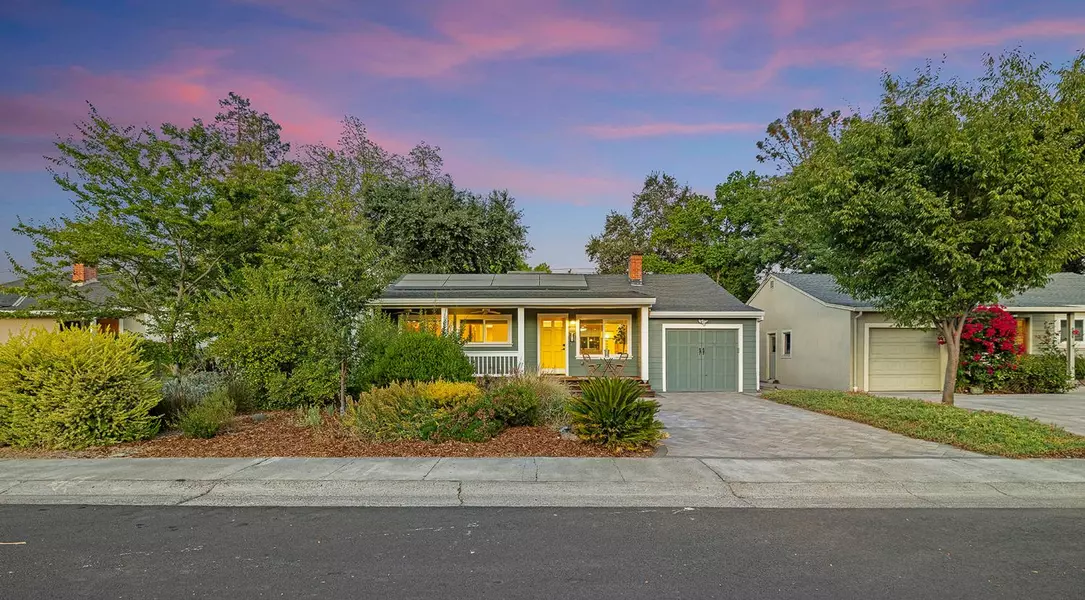 820 Eureka, Davis, CA 95616