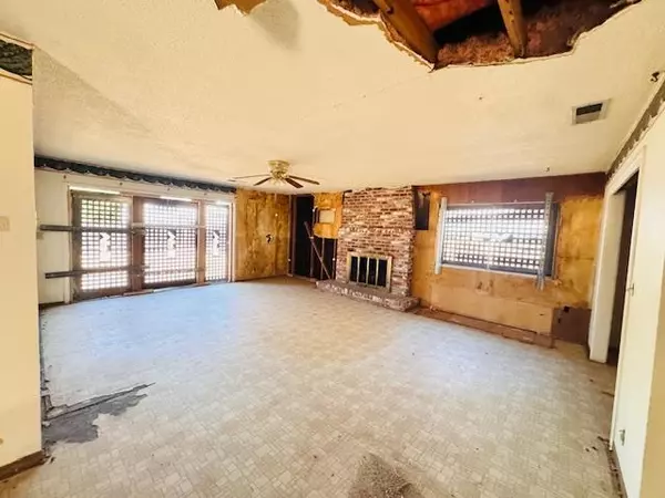 Dos Palos, CA 93620,1274 Dos Palos AVE