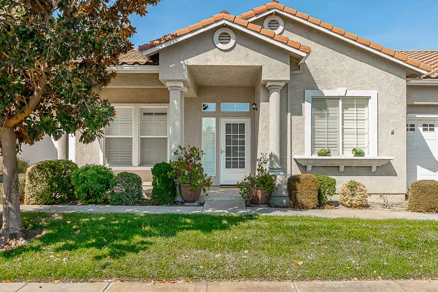 109 Little Johns Creek DR, Oakdale, CA 95361