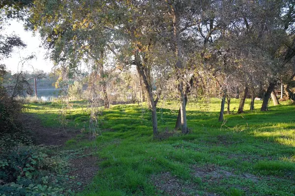 Sacramento, CA 95833,3083 Garden HWY
