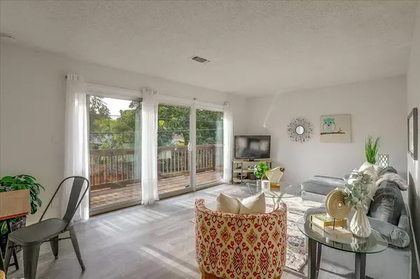 Roseville, CA 95678,82 Bernice AVE