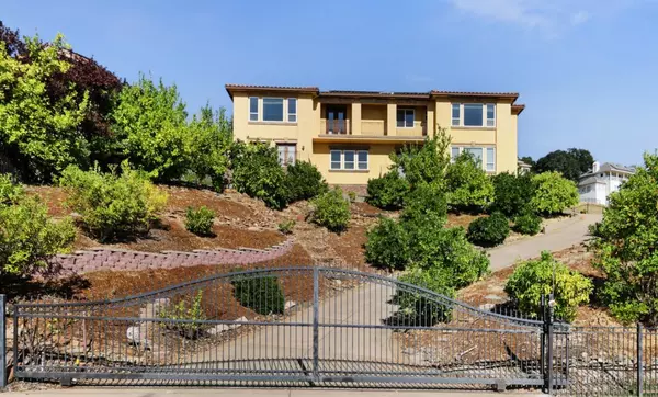 521 Montridge WAY, El Dorado Hills, CA 95762