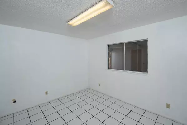 Winton, CA 95388,6880 Beth CIR