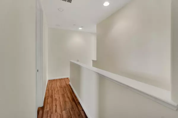 Rocklin, CA 95765,6137 Lonetree BLVD