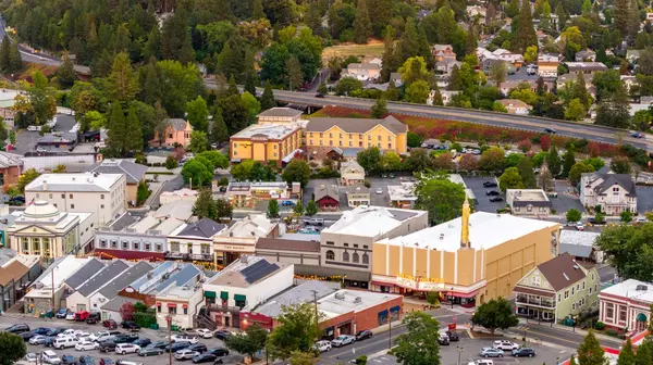 Grass Valley, CA 95945,145 S Auburn ST