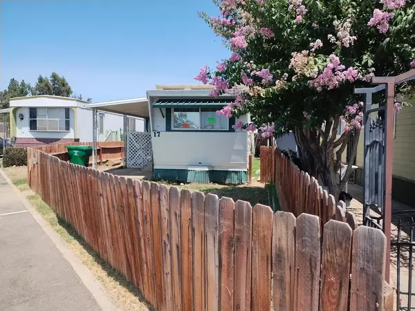 Bakersfield, CA 93308,5000 Pierce #17